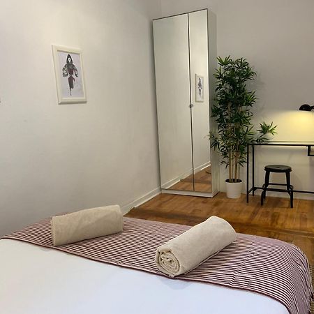 Stay As A Local! Santos Historical Guesthouse IV Lisboa Eksteriør bilde